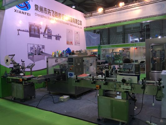 4 głowice napełniania 160 mm Maszyna do napełniania olejem spożywczym 20L Volumetric Filler z tłokami